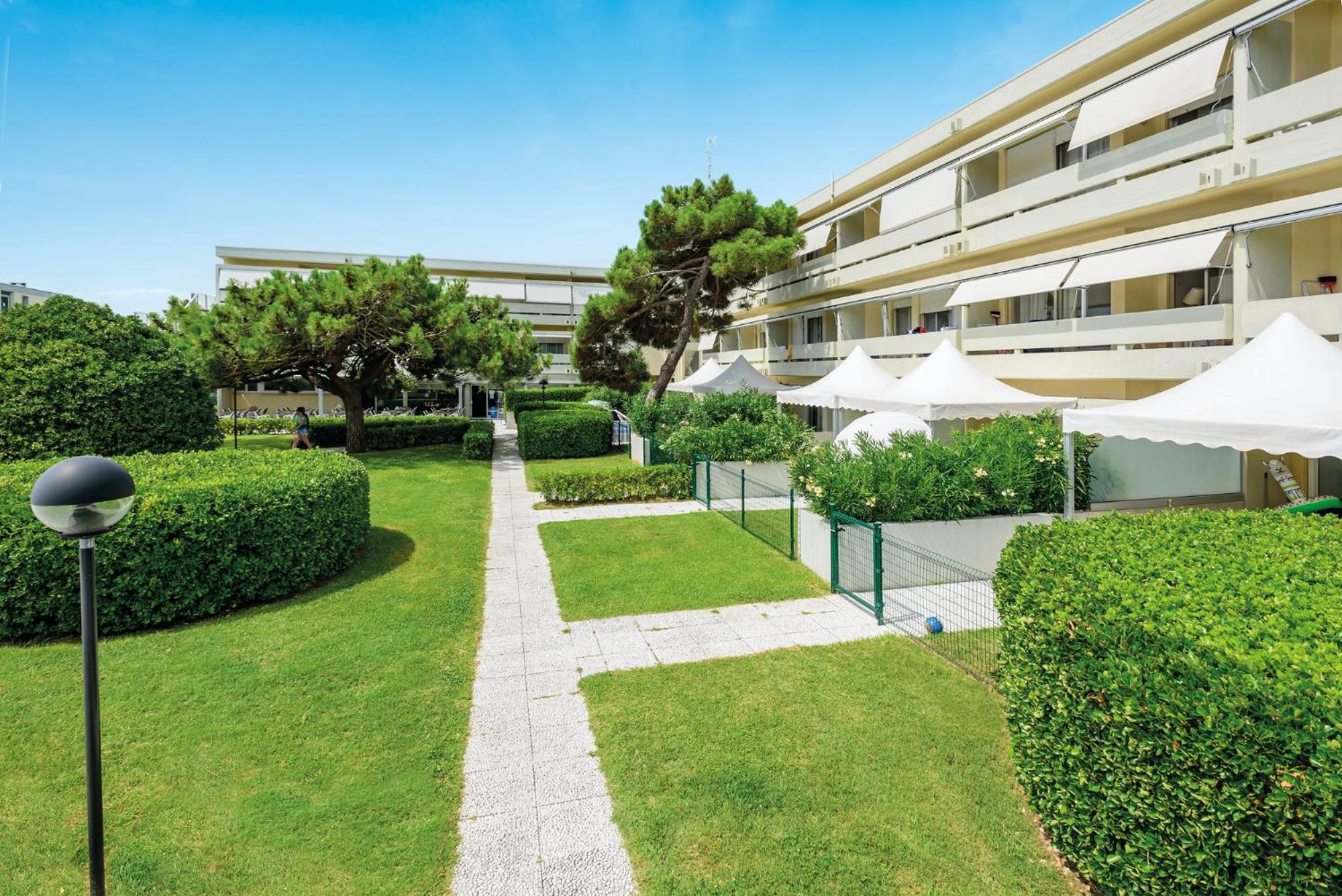 Isaresidence Holiday Resort Ca Lino Екстер'єр фото